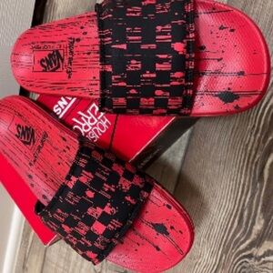 VANS La Costa Slide-On x Friday The 13th Slides Mens House of Terror Red
